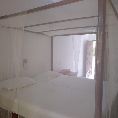 Hotel Santis Хикадува Екстериор снимка